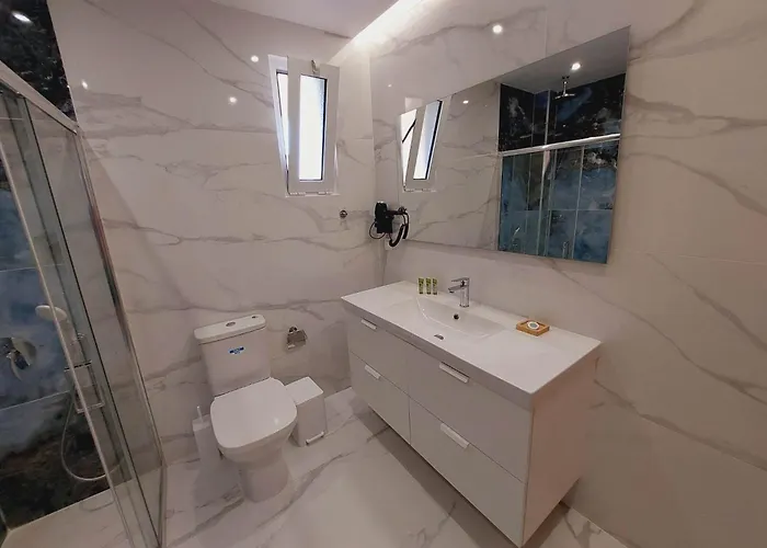 Sapphire Ixia (Rhodes)